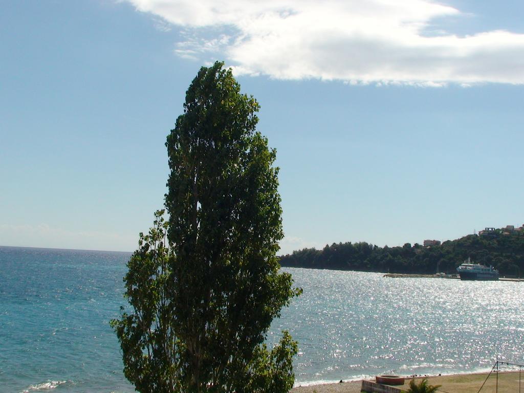 Poros House Hotel Exterior foto