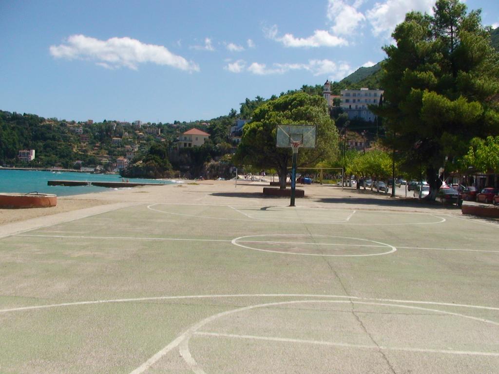 Poros House Hotel Exterior foto