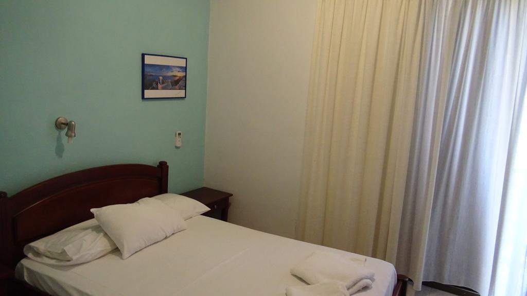 Poros House Hotel Exterior foto