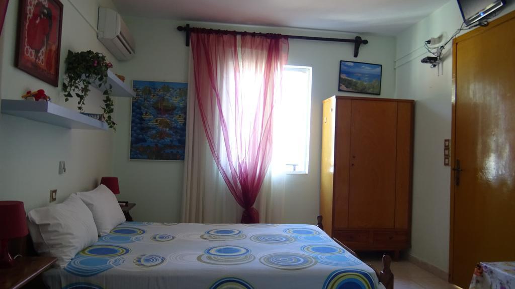 Poros House Hotel Exterior foto